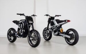 DAB E RS Burberry edition electric motorcycle