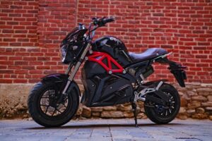 Emmo Proton GTS electric motorcycle