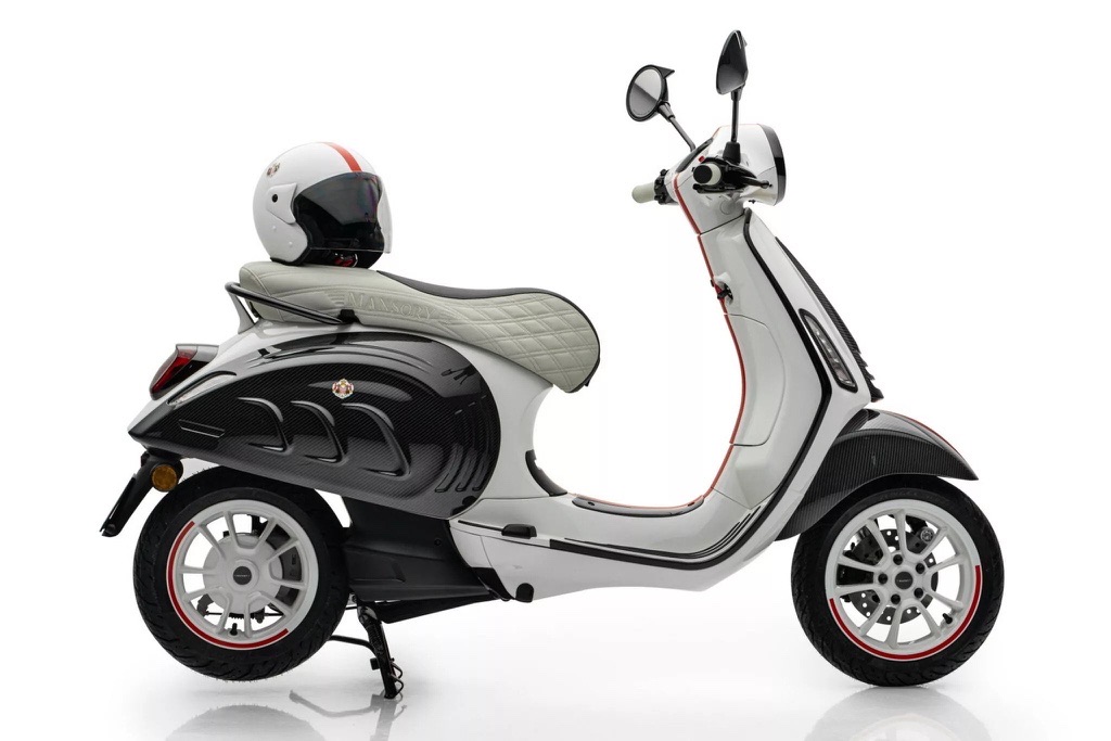 Vespa Elettrica electric scooter