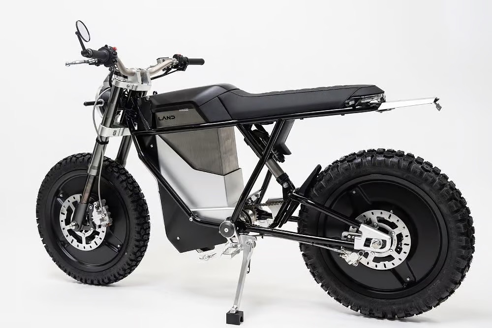 LAND District Electric Motorcycle