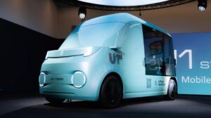 Renault U1st The Mobile Clinic of the Future: FlexEVan’s Futuristic Health Tech on Wheels