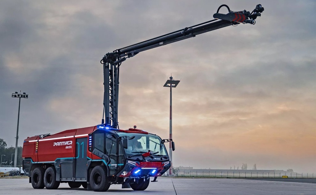 Rosenbauer Panther 6x6 Electric